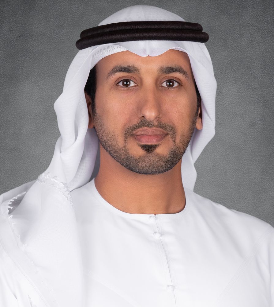 المرأة الإماراتية شريك رئيسي في منظومة العمل البلدي